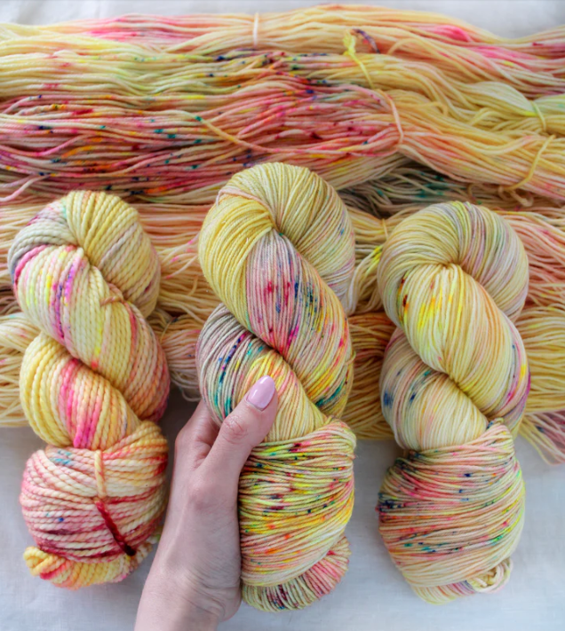 Ruby and Roses - Rose DK