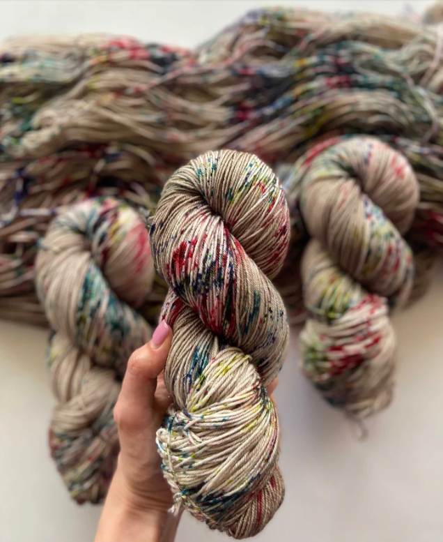 Ruby and Roses - Rose Worsted