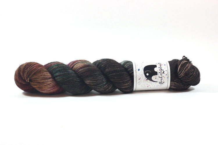 Black Elephant - Merino Singles Fingering