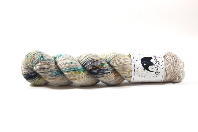 Black Elephant - Merino Singles Fingering
