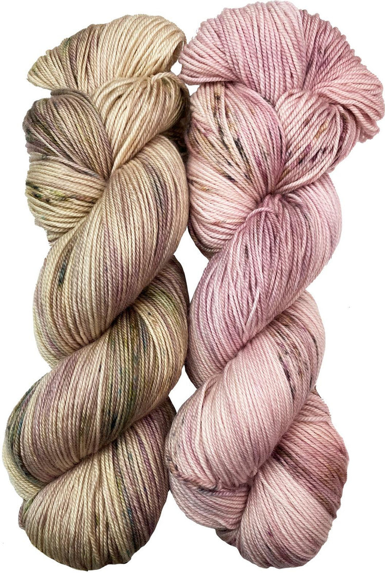 Wonderland Yarns - Diminishing Colors Cowl Kit