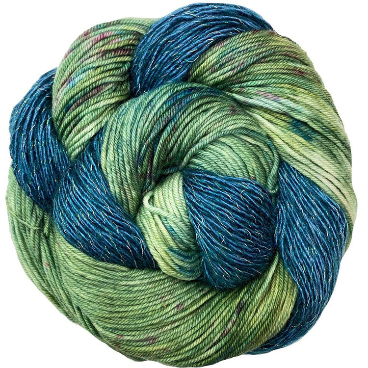 Wonderland Yarns - Opposites Attract Kit