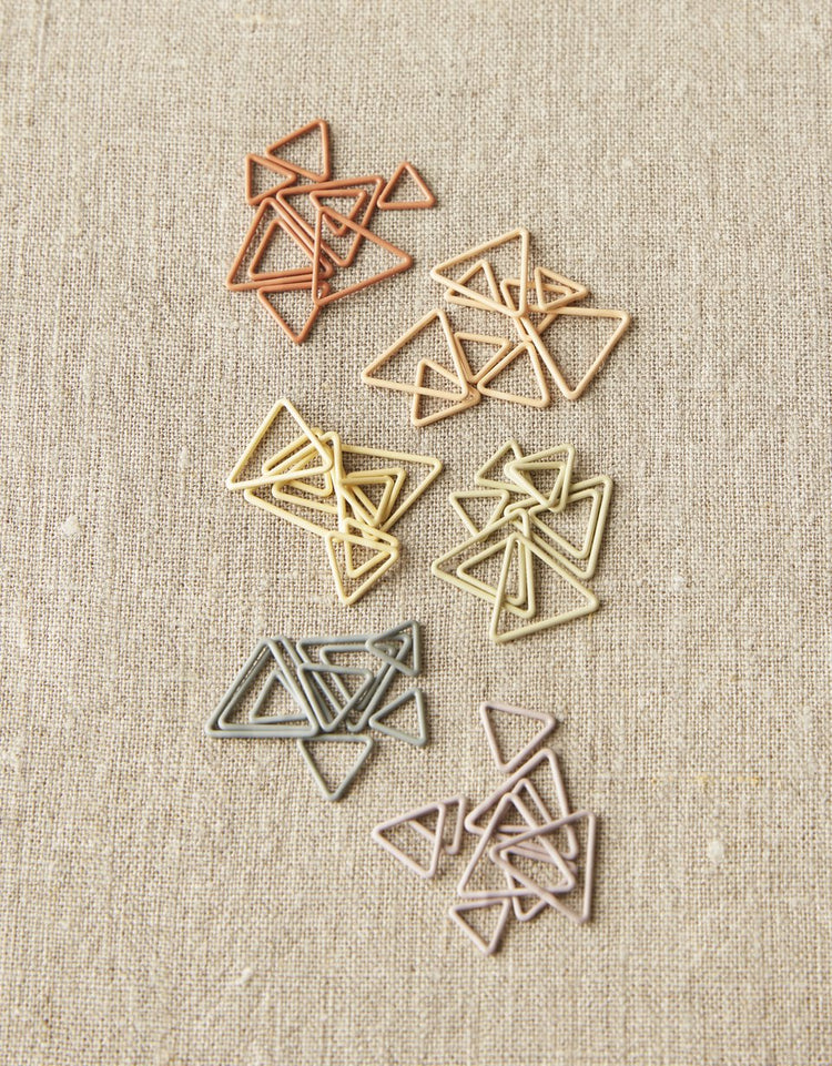 Cocoknits - Triangle Stitch Markers (asst. sizes, Earth Tones)