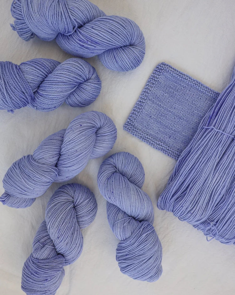 Ruby and Roses - Rose DK
